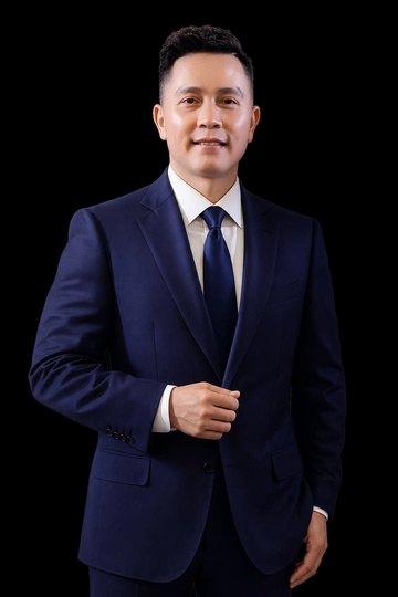 CEO Nguyễn Anh Tiến